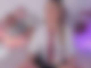 MaiaSinclair's Live Sex Cam Show