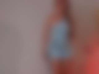 MaiaSinclair's Live Sex Cam Show