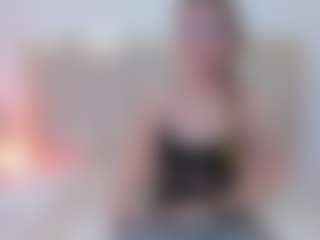 MaiaSinclair's Live Sex Cam Show