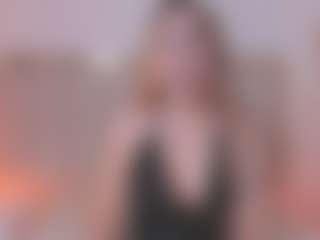 MaiaSinclair's Live Sex Cam Show