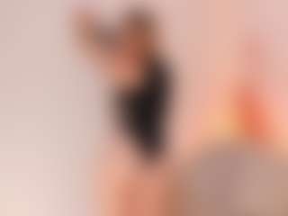 Live cam show with MaiaSinclair - Petite on fapnchat