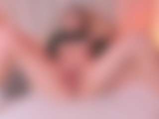 Live cam show with MaiaSinclair - Young Adult on Fling VIP Chat