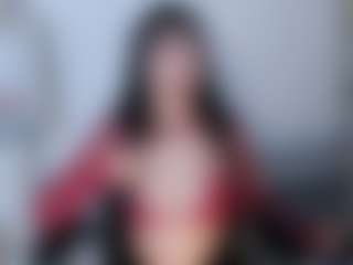 Show de câmera ao vivo com Raven_ - Body Massage no Camsoda