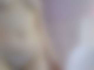 Live cam show with ValeriaOff - New Teen (18+) on Camming Site