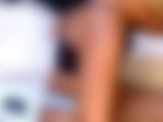 Live cam show with CaramelCandyxoxo - New Small Tits on live.xheat.ai