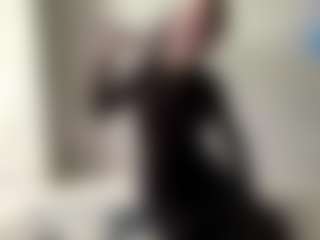 Ginny's Live Sex Cam Show