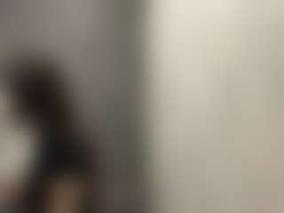 Live cam show with Ginny - Oil on StripNow