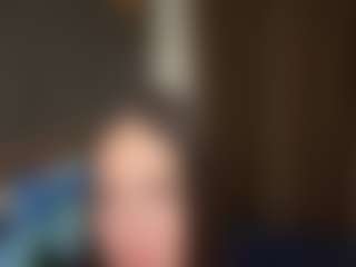 Live cam show with Ginny - Public Brown Hair on CamwithHer