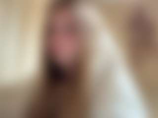 Live cam show with CicelyCapdeville - Fetish MILF on Taboo Cams XXX