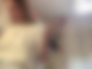 Live cam show with CicelyCapdeville - New Brown Eyes on livesuperchat.net