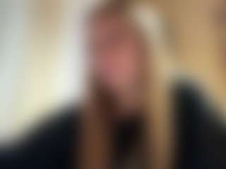 Live cam show with CicelyCapdeville - Teen (18+) on TeamSkeetLive