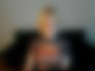 Show live cam dengan Miya-Reed3 - Bluehair di Camsoda