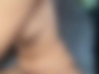 Live cam show with NarcissaHot - Shredded on live.xbliss.ai