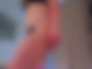 PrimroseStax's Live Sex Cam Show