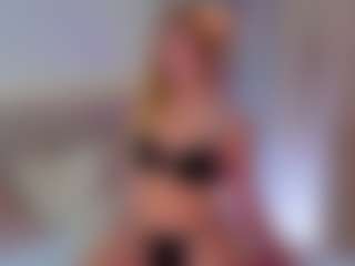 PrimroseStax's Live Sex Cam Show