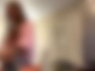 Kira's Live Sex Cam Show