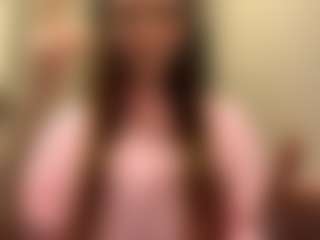Kira's Live Sex Cam Show