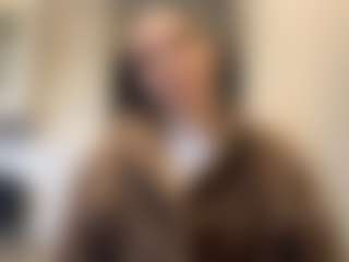 Kira's Live Sex Cam Show