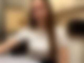 Show de cam en vivo con Kira - Normal en Camsoda