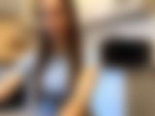 Kira's Live Sex Cam Show