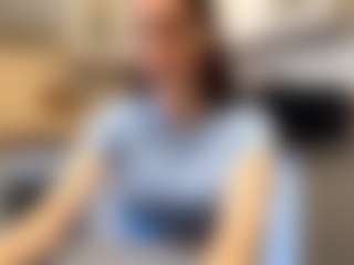 Kira's Live Sex Cam Show