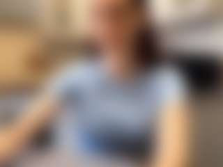Kira's Live Sex Cam Show