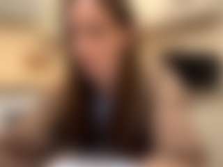 Live cam show with Kira - Moaning on slutload