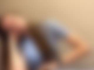 Live cam show with Kira - Sexy on Camsoda