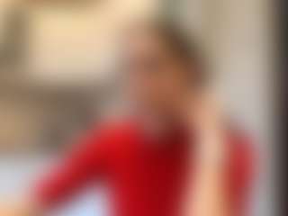 Kira's Live Sex Cam Show