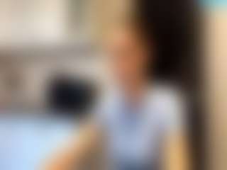 Kira's Live Sex Cam Show