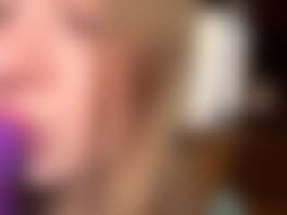 Melody's Live Sex Cam Show