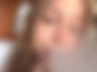 Melody's Live Sex Cam Show