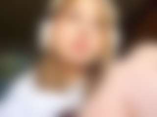 Live cam show with Melody - White Blonde Hair on Camsoda | united states