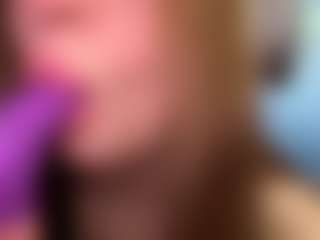 Melody's Live Sex Cam Show