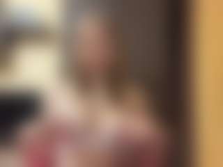Live cam show with TorrieZelaya - Body Massage on Camsoda