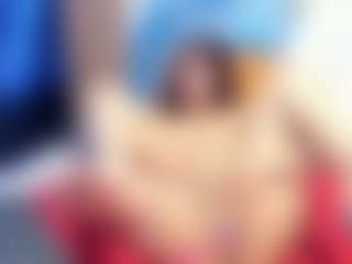 Miia28's Live Sex Cam Show