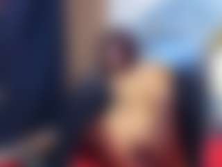 Miia28's Live Sex Cam Show