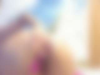 Miia28's Live Sex Cam Show