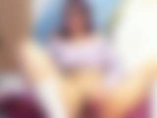 Miia28's Live Sex Cam Show