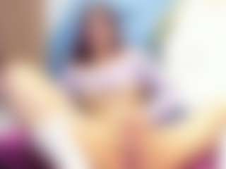 Miia28's Live Sex Cam Show