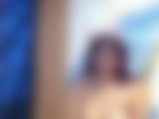 Miia28's Live Sex Cam Show