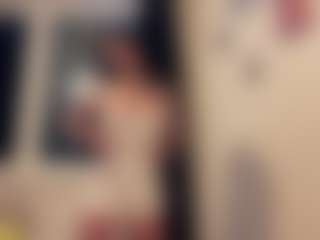 VinaPeiper's Live Sex Cam Show