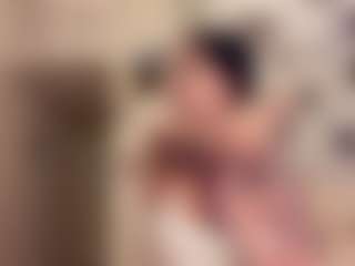 VinaPeiper's Live Sex Cam Show