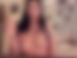 VinaPeiper's Live Sex Cam Show