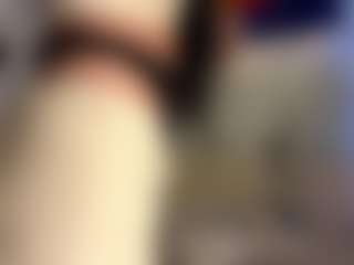 VinaPeiper's Live Sex Cam Show