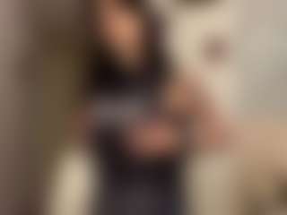 VinaPeiper's Live Sex Cam Show