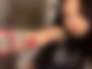 VinaPeiper's Live Sex Cam Show
