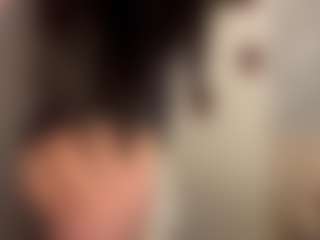 VinaPeiper's Live Sex Cam Show
