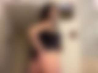VinaPeiper's Live Sex Cam Show