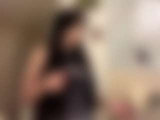 VinaPeiper's Live Sex Cam Show